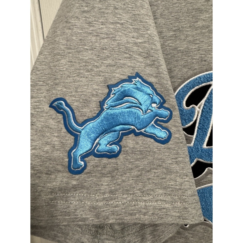 Pro Standard NFL Detroit Lions Men's Script Tail Logo Tee‎ Gray Sz 2XL - Picture 4 of 7